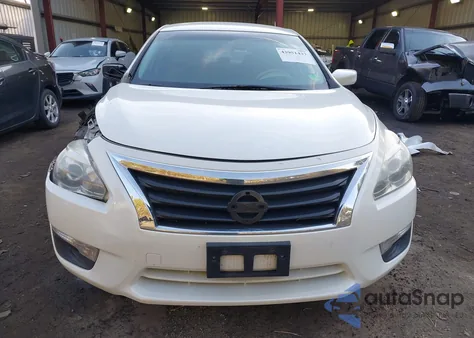 2015 Nissan Altima 2.5 S from USA, damaged, VIN 1N4AL3AP7FC470029